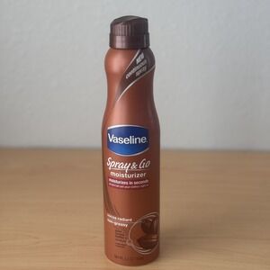 New Vintage Vaseline Spray & Go Moisturizer Coca Radiant Original Formula Rare